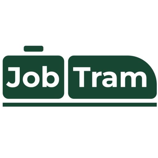 Logo der JobTram. Es stellt einen Arbeitskoffer mit dem Wort Job und ein Straßenbahnabteil mit dem Wort Tram dar. Zusammen ergibt sich eine Straßenbahn, die auf Gleisen fährt.